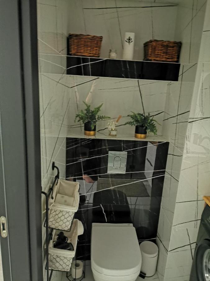 Apartament Przy Bursztynowym Stadionie Gdańsk Exterior foto